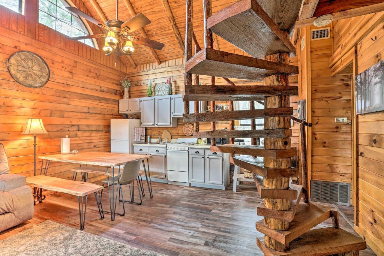 Broken Bow Log Cabin With Fire Pit, Pond, And Deck! Eksteriør bilde